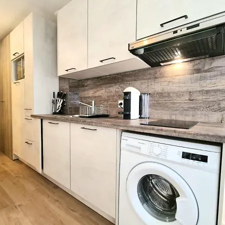 0321, Piscine - Parking - Proche Plages - Palmazur Apartment Cannes